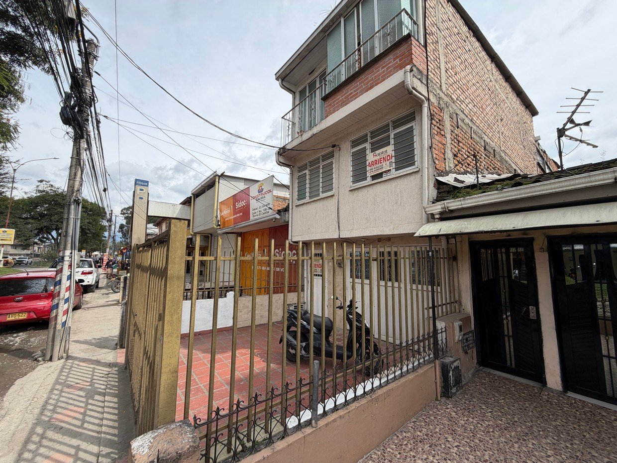 APARTAMENTO CADILLAL 2PISO 