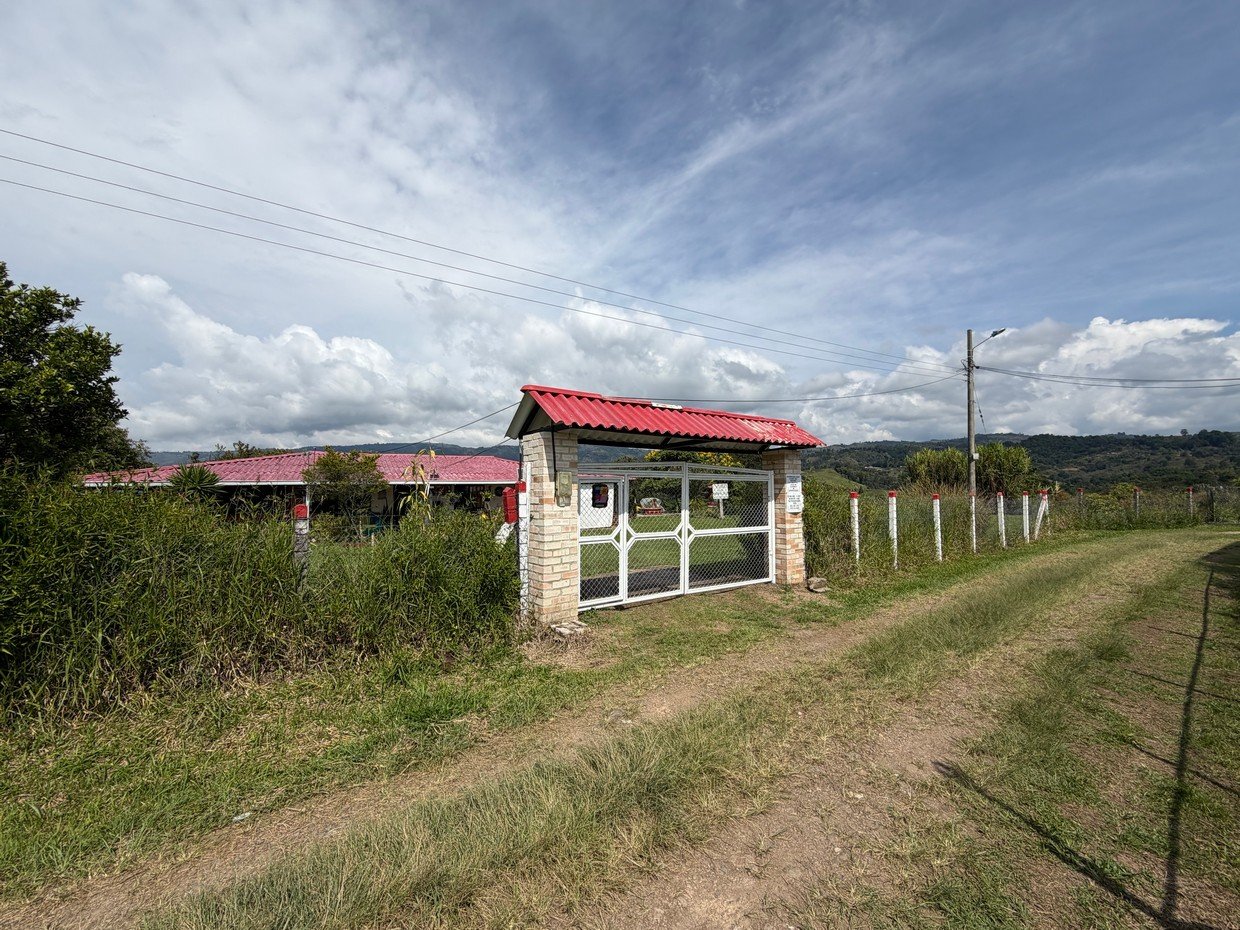 PARCELA CERCA AL CAIRO COMPLETA 3800mts2