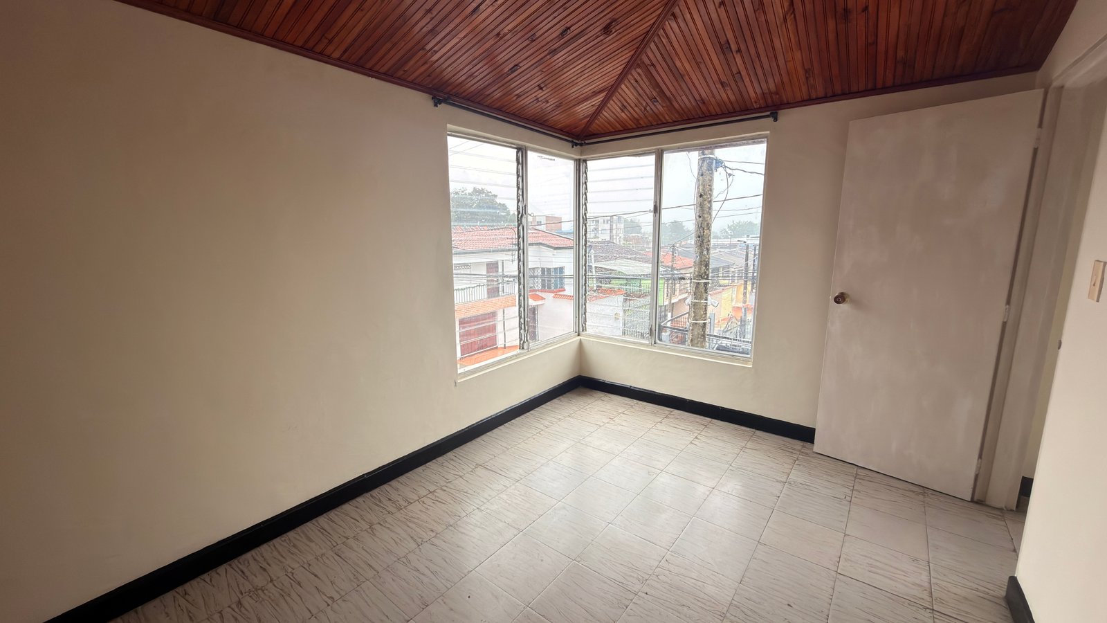 APARTAMENTO EN PALACE PISO 2