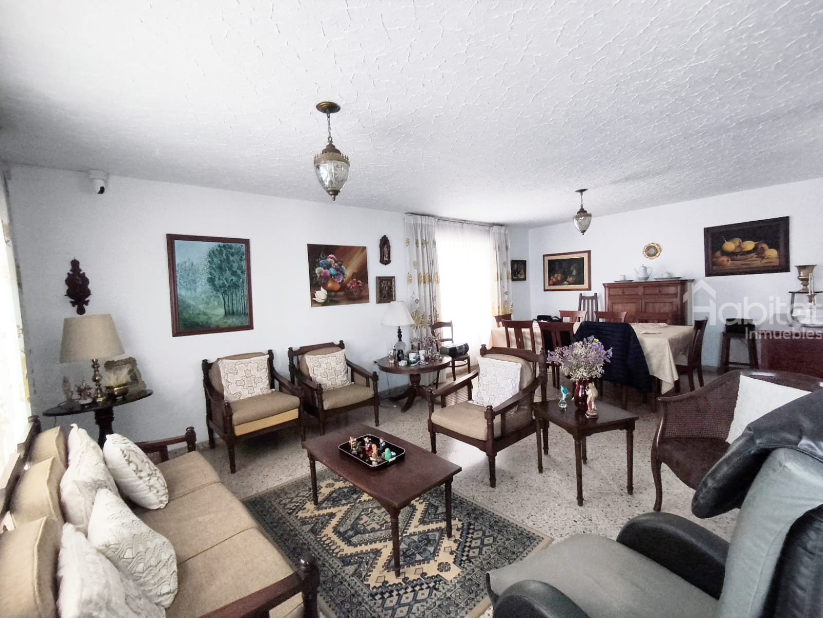 CASA ESQUINERA BARRIO CIUDAD JARDIN