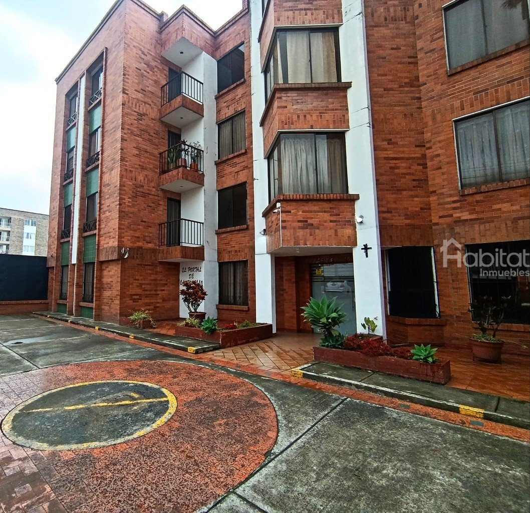 APARTAMENTO 2DO PISO PORTAL DE CAMPO BELLO