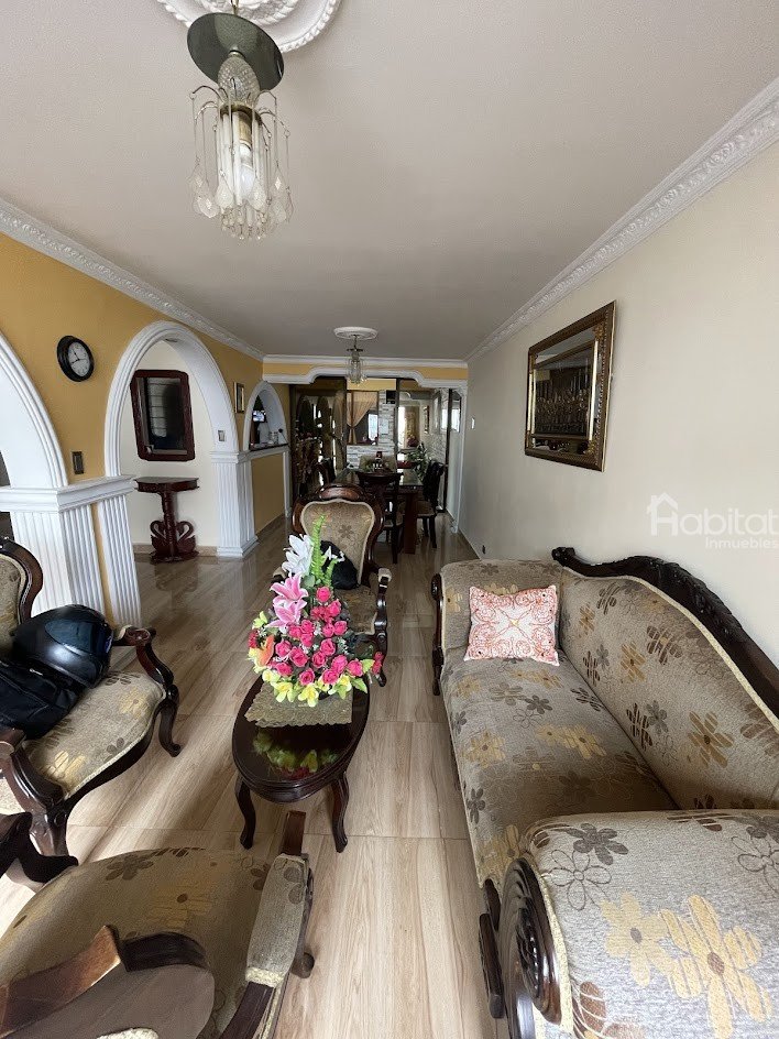 CASA GRANDE REMODELADA EN GALICIA