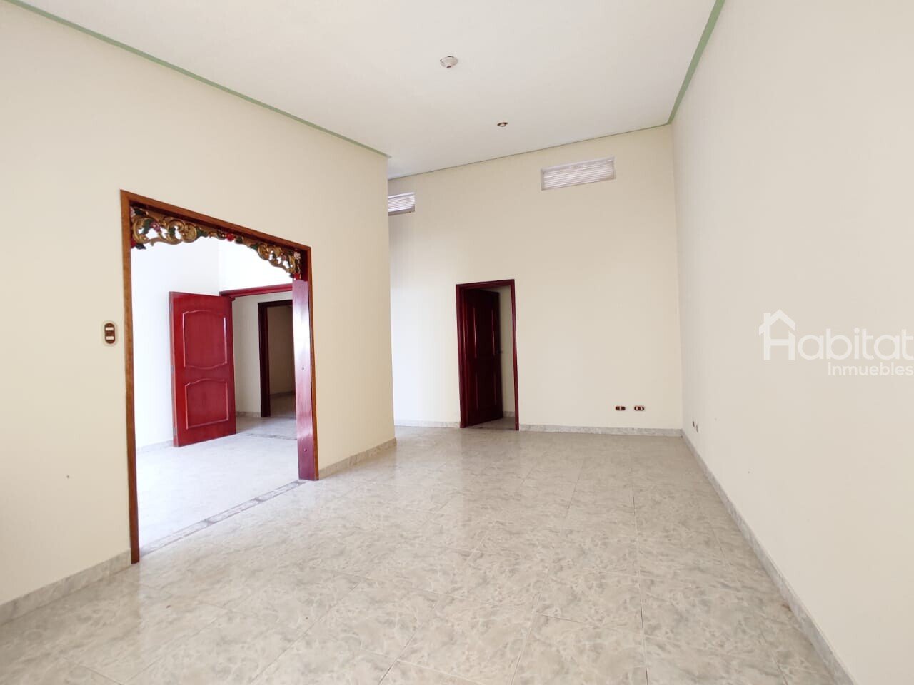 CASA DE UNA PLANTA BARRIO SANTA INES